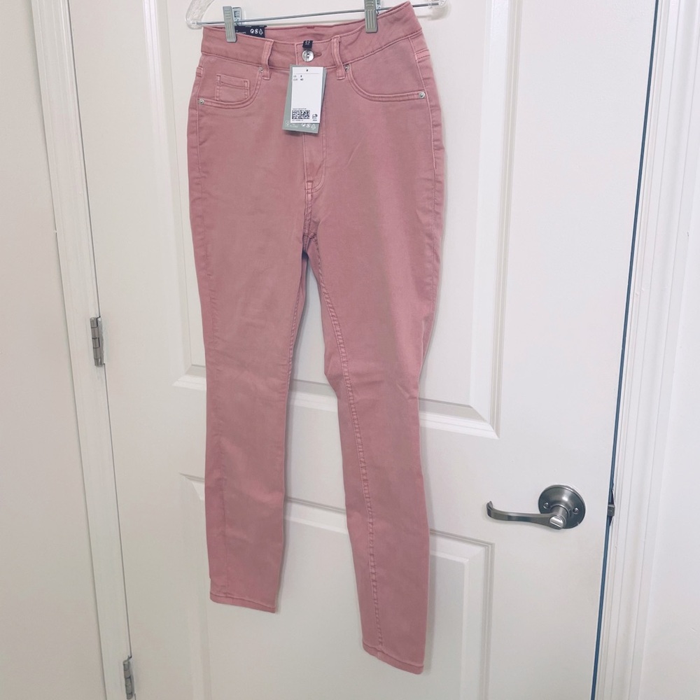 NWT H&M Skinny High Rise Jeans (Pink)
